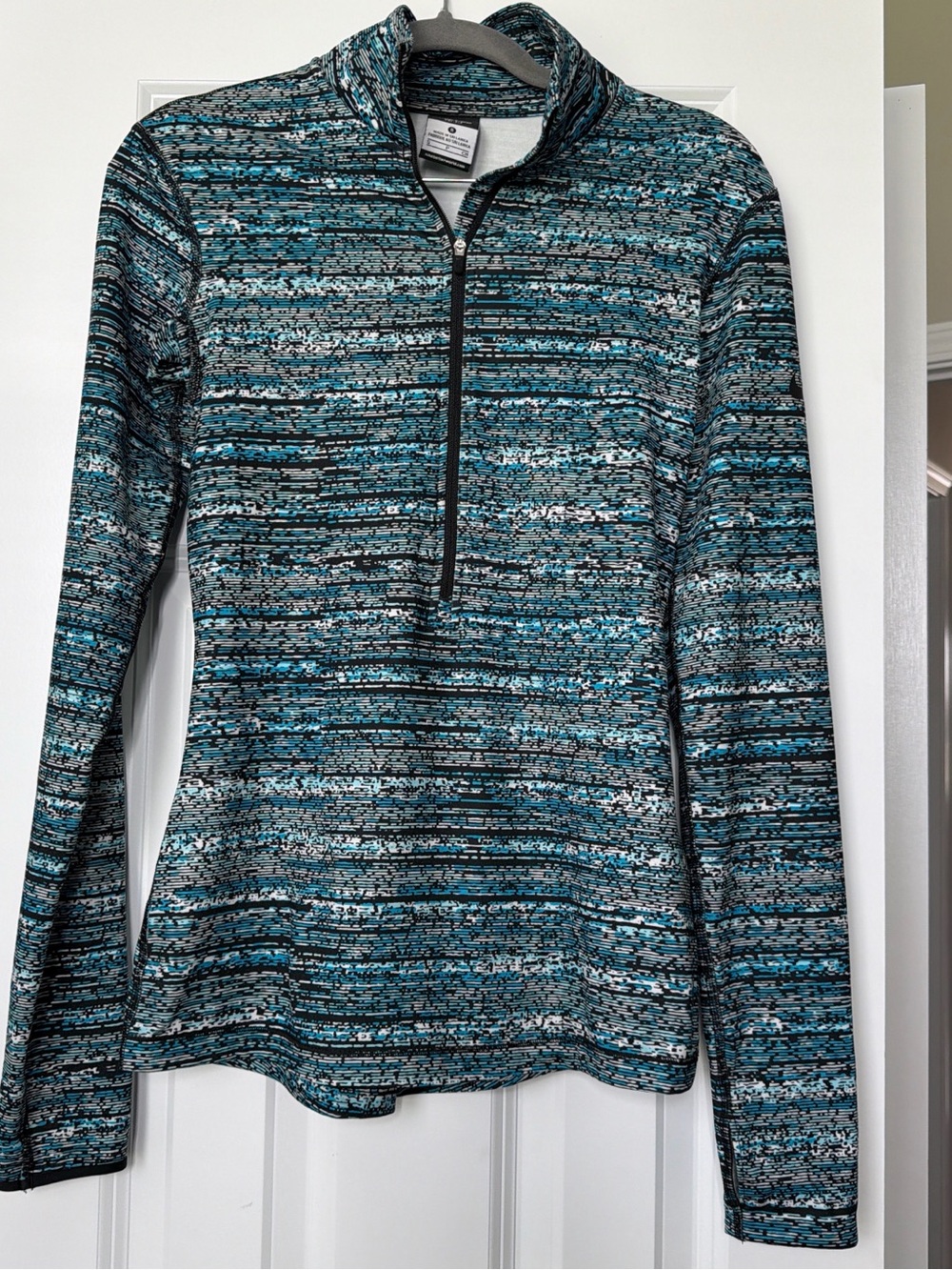 Nike Women's Teal and Black Quarter-Zip Long Sleeve Pullover